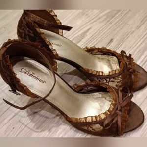 Chocolate brown lace strappy heels size 8